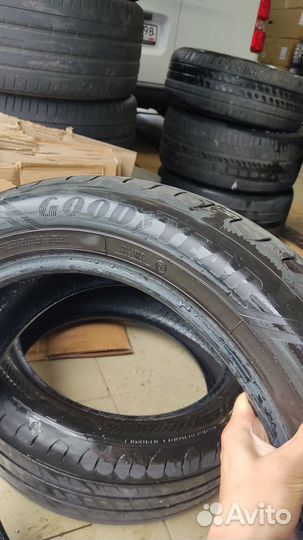 Goodyear EfficientGrip 2 SUV 235/55 R19 105V