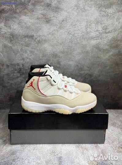 Nike AIR Jordan 11 beige