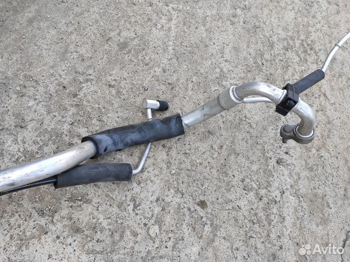 Трубка кондиционера длинная на Opel Astra J OPC