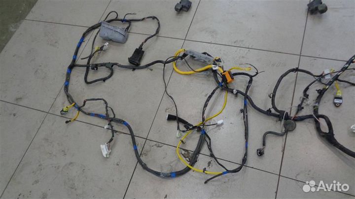 Проводка салона Kia Ceed 2012-2018