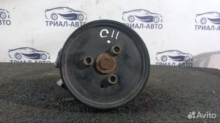 Насос гур Q7