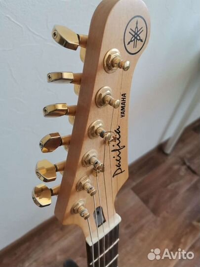 Yamaha Pacifica 312 + звукосниматели Fender