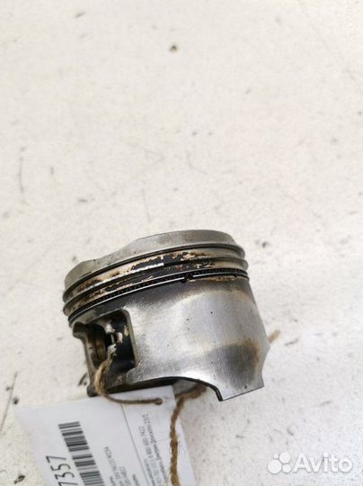 Поршень Suzuki Sx4 YA11S M15A