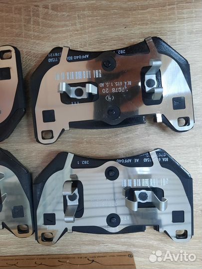 Колодки тормозные передние