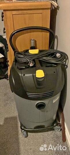 Пылесос Karcher для сухой и влажной уборки, новый
