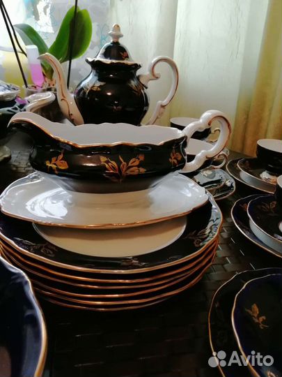 Сервиз столовый и чайный Weimar