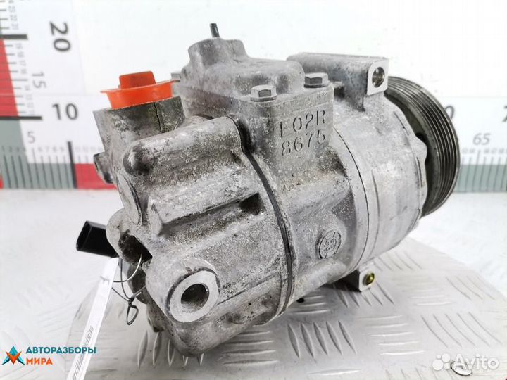 Компрессор кондиционера Volkswagen Touran 2004