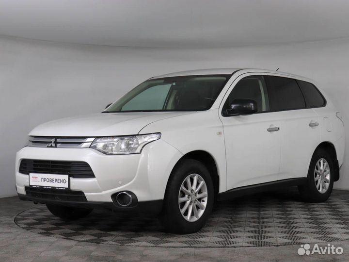 Mitsubishi Outlander 2.0 CVT, 2014, 212 112 км