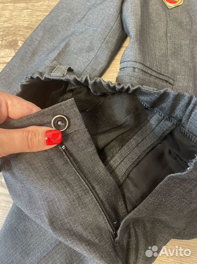 Школьный костюм