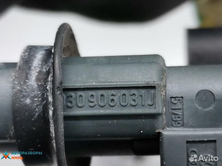 Форсунка Volkswagen Polo 3 2000 030906031J