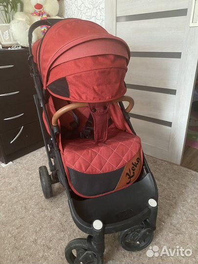 Прогулочная коляска keka