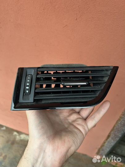 Дефлектор воздуховода Skoda Octavia A7