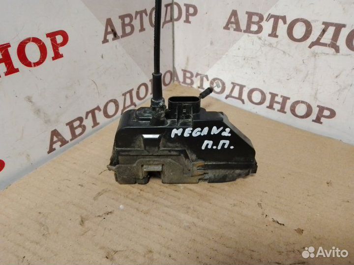 Замок двери передний правый Renault Megane 2