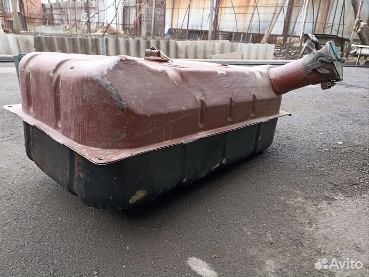 Бензобак на ЗИЛ