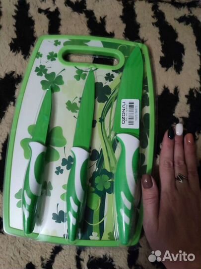 Набор ножи и доска