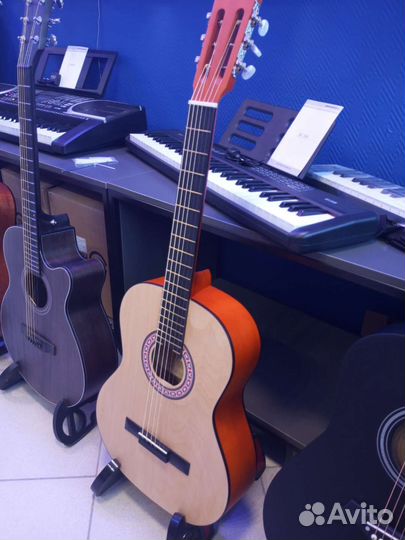 Гитара широкий гриф металл струны Homage