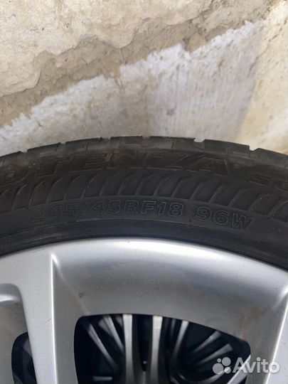 Bridgestone Potenza S001 245/45 R18 и 275/40 R18 96W