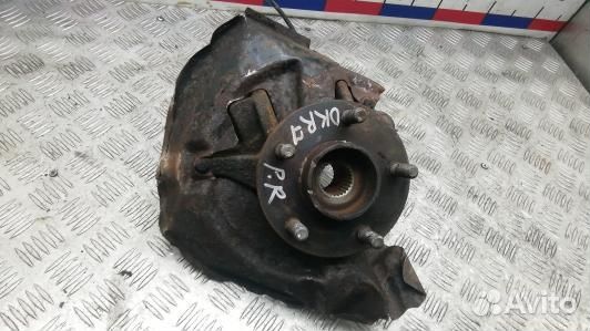 Ступица передняя правая ford kuga 1 (OKR07N901)