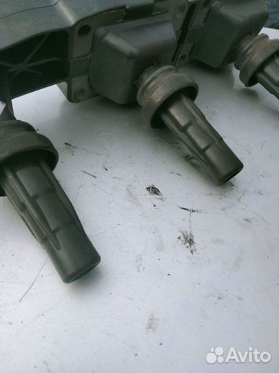 Катушка зажигания Пежо 307 206 Ситроен С4 1,6