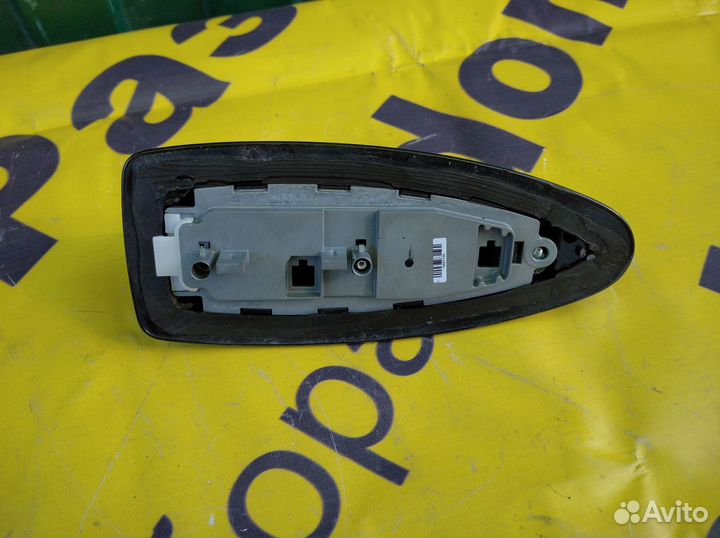 BMW F10 5 series Антенна на крышу