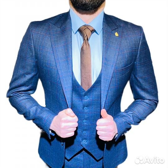 Мужской костюм оригинальный