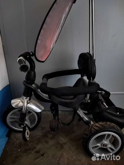 Детский трехколесный велосипед бу