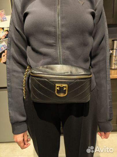 Поясная сумка Furla женская