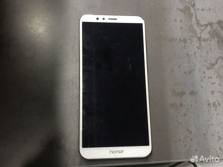 Телефон honor 7а pro