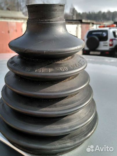 Пыльник шруза внутренний MB Vito