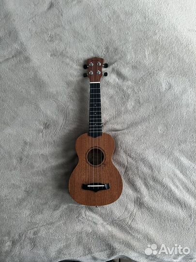 Укулеле альт / концерт enya