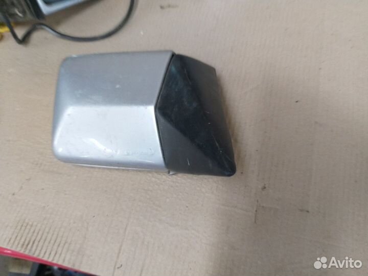 Зеркало правое для Мерседес 124