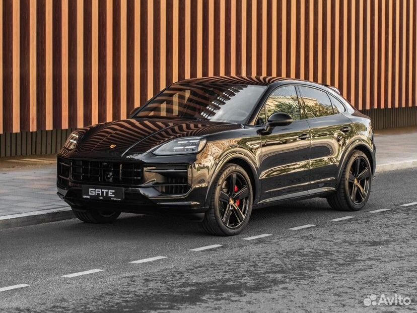 Porsche Cayenne Coupe 4.0 AT, 2025