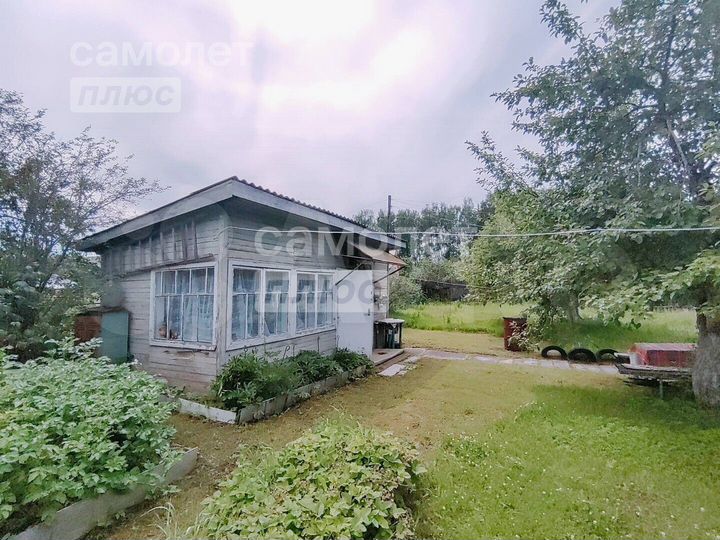 Дача 40 м² на участке 5,6 сот.