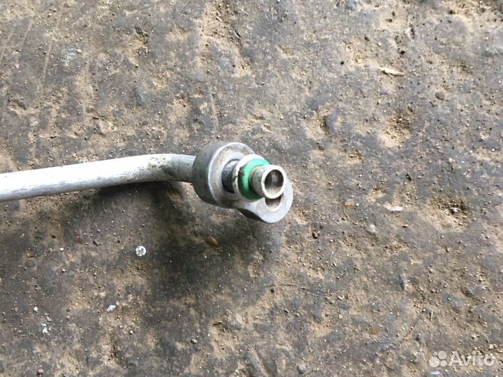 Hyundai accent Трубка