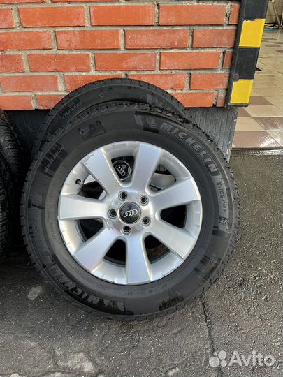 Michelin X-Ice Snow 215/65 R16 102T