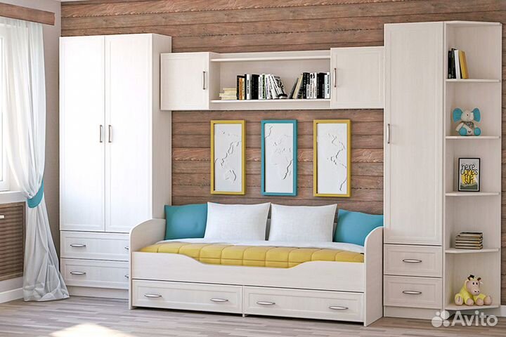 Зеркало настенное 11