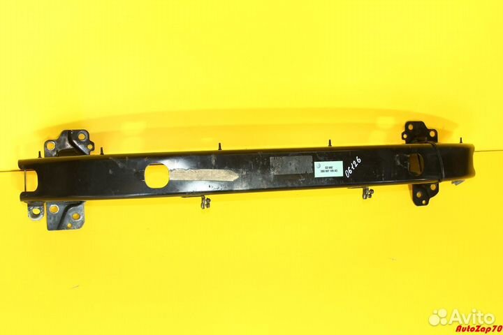 VW Phaeton Усилитель переднего бампера