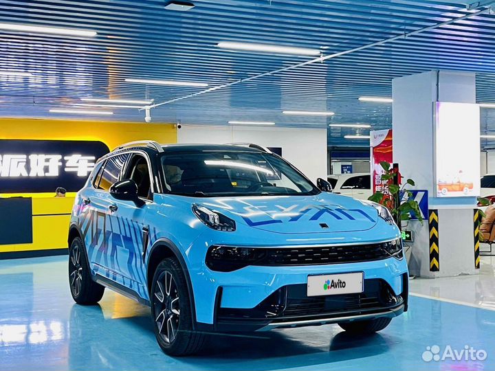 Lynk & Co 01 2.0 AT, 2020, 20 000 км