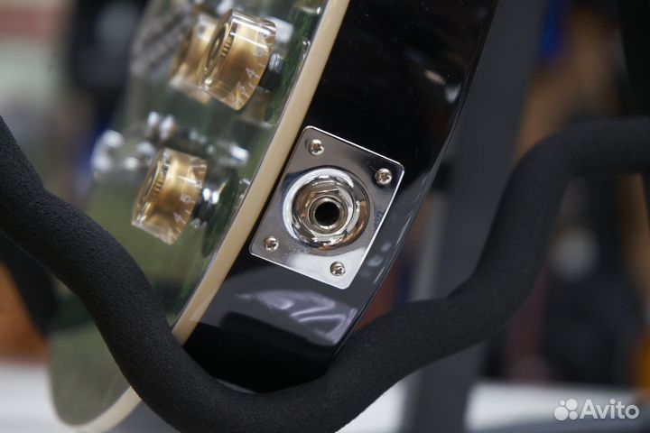 Caraya E232FTGr Электрогитара Les Paul Уменьшенная