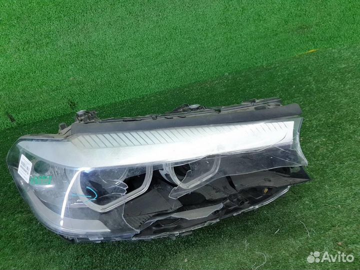 Фара правая BMW 5er G30 (2017-2020) LED