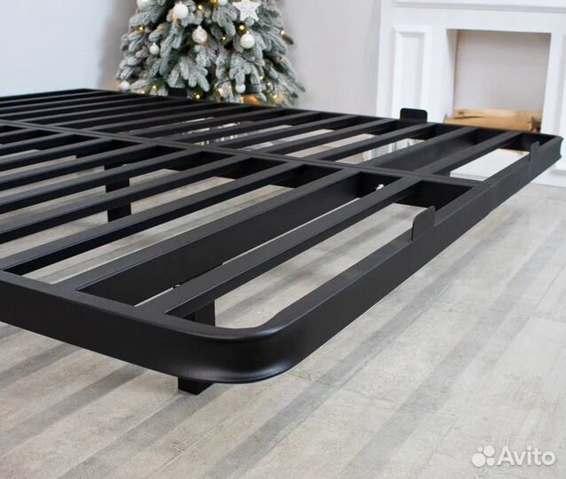 Парящая кровать с подсветкой