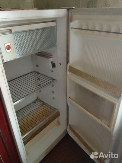 Холодильник бу