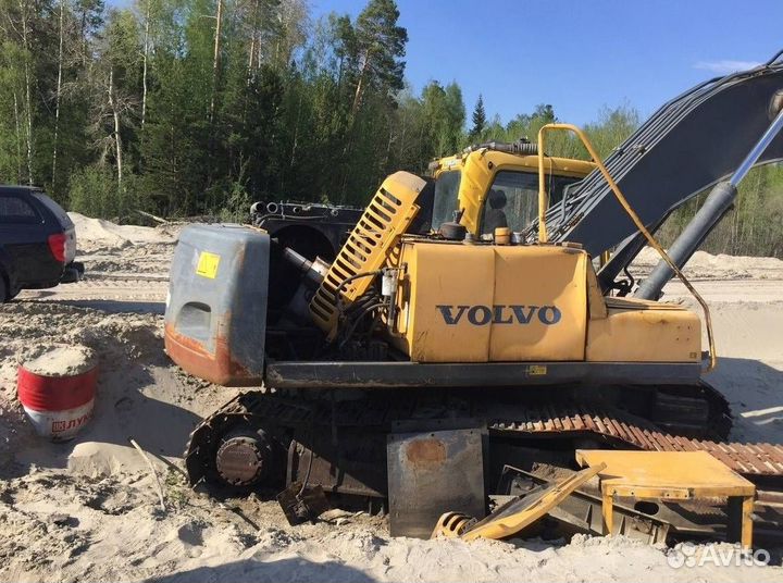 В разборе спецтехника Вольво Volvo