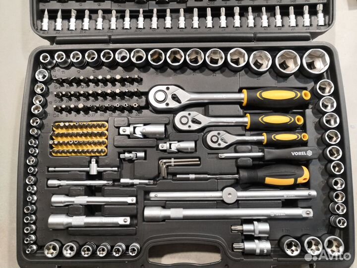 Набор инструментов vorel 216 пр: 1/4, 3/8, 1/2 гр