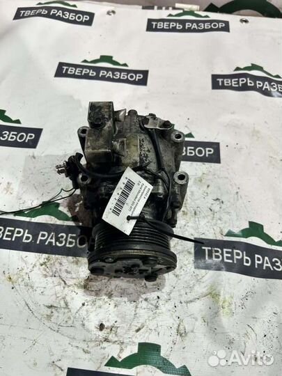 Компрессор кондиционера Ford Mondeo 3 2.0