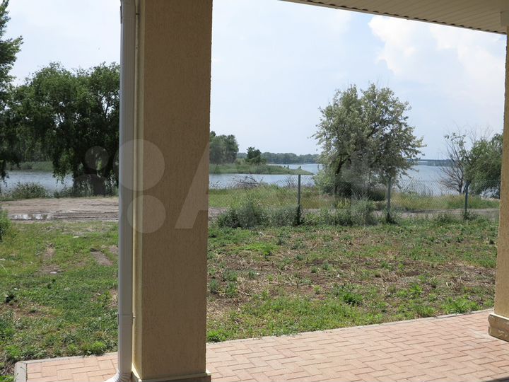 Дом 165 м² на участке 6 сот.