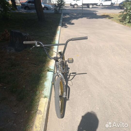 Трюковой велосипед bmx