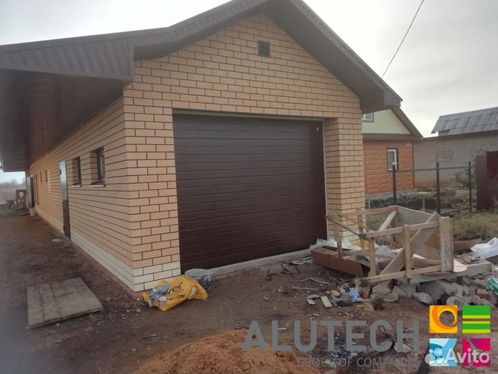 Секционные ворота alutech