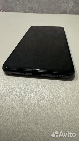 Xiaomi POCO F3, 8/128 ГБ