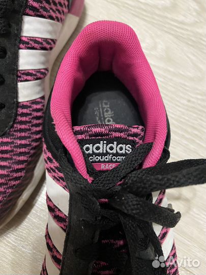 Кроссовки adidas cloudfoam race женские